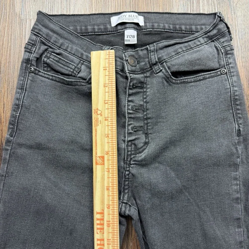 Judy Blue skinny fit jeans Women Size 7/28 mid rise distressed whiskered - Picture 8 of 10
